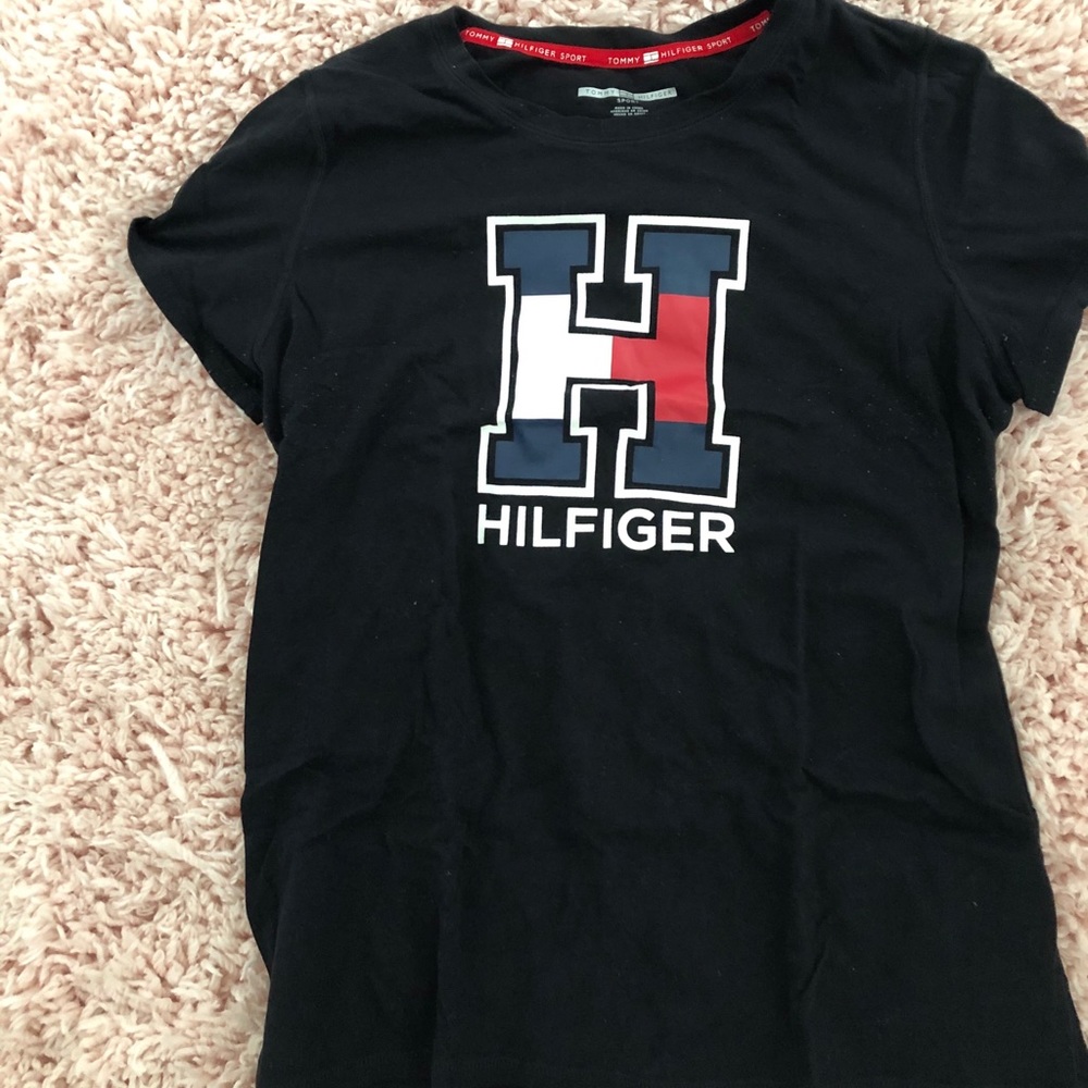 Tommy Hilfiger
